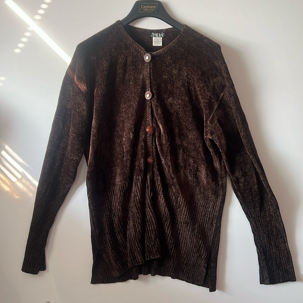 SEARLE BLATT  RAYON BIG BUTTON SWEATER SIZE‎ L